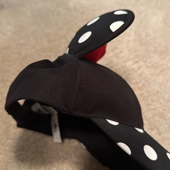NWT Disneyland Black Minnie Mouse Polka Dot Ear Hat - Picture 5 of 5